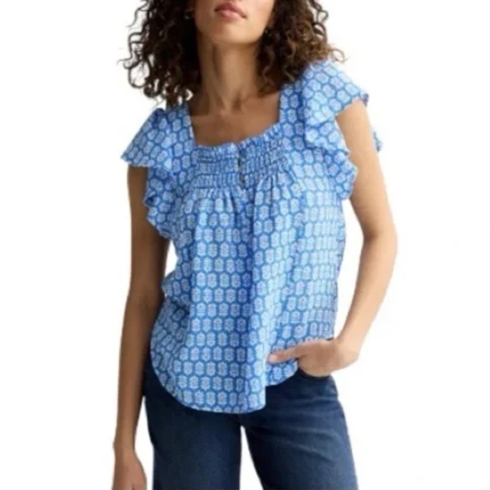 NWT Draper James Sky Blue Flutter Sleeve Smocked Top